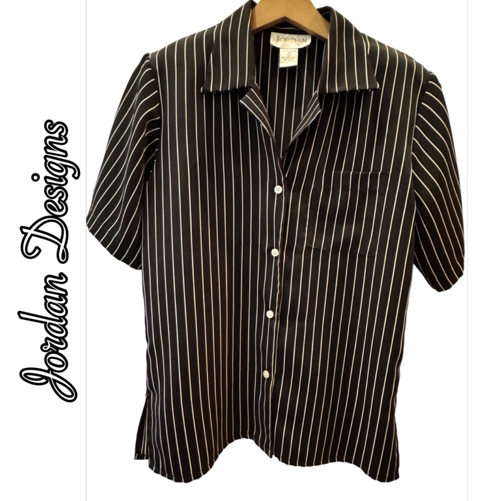 Jordan Black & White Striped Silky Short Sleeve Blouse Size Smalll